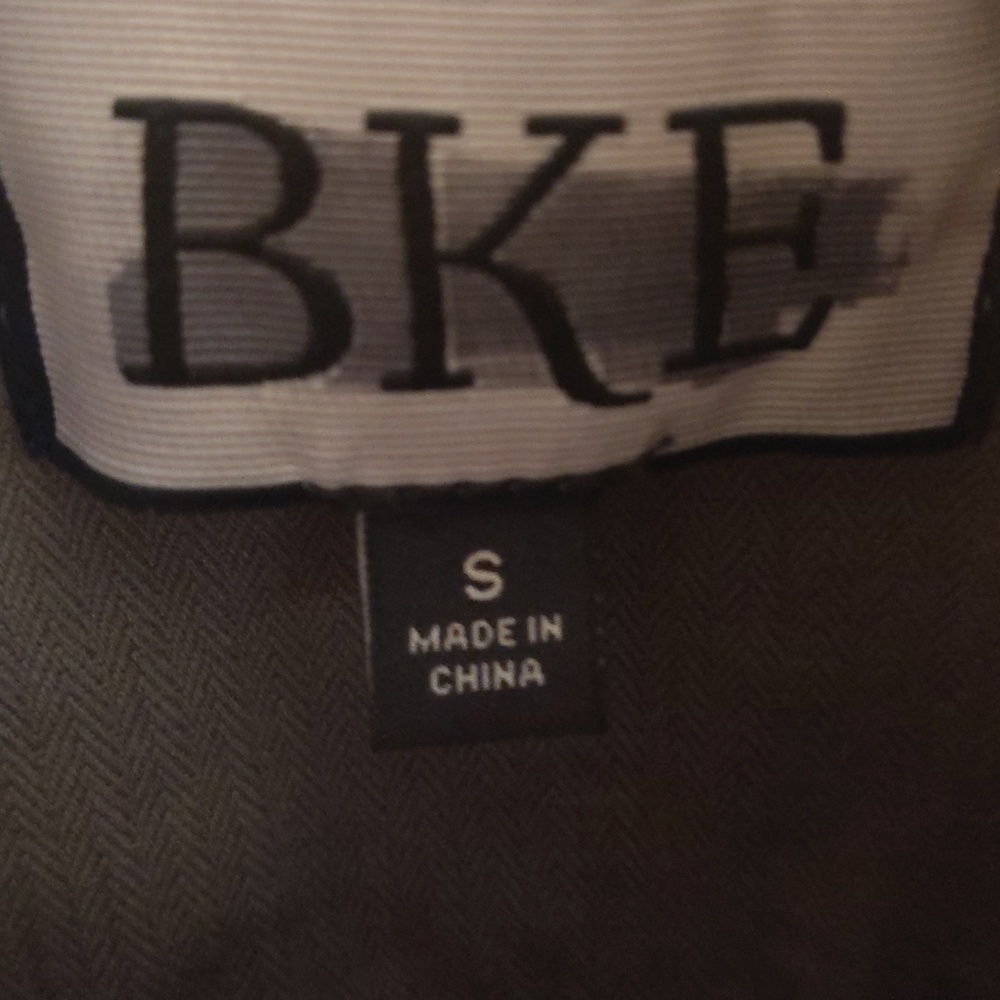 Jacket - Picture 3 of 4